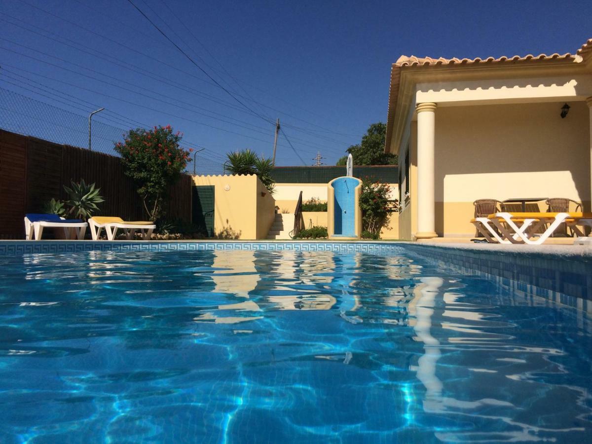 Villa Eber - Independent 1 & 2 Bedroom Apartments, Pool, Air Con, Fast Wi-Fi, Near Old Town Of Albufeira And Beaches Exterior foto